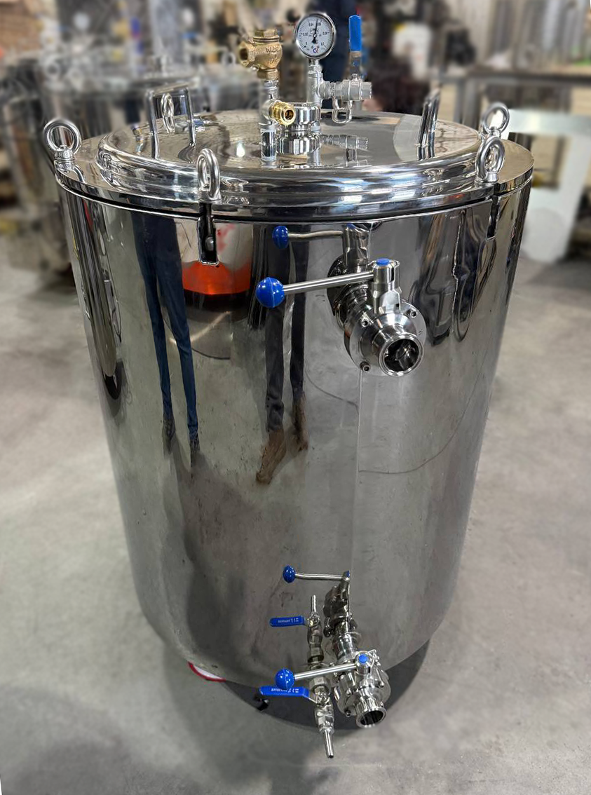 Миниатюра емкость с подогревом 2